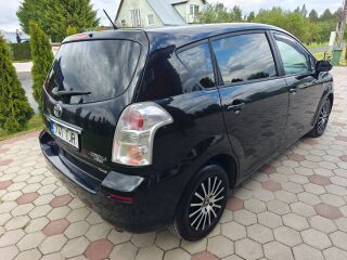 Toyota Corolla Verso 2.2 100kW