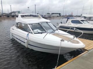 MV-Marin 6600 FC V6 Mercury Optimax 135
