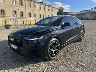 Audi Q8 S-line 3.0 210kW