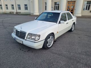 Mercedes-Benz E 250 3.0 R6 83kW