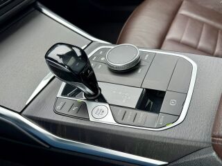 BMW 320 d xDrive Luxury Line 2.0 140kW