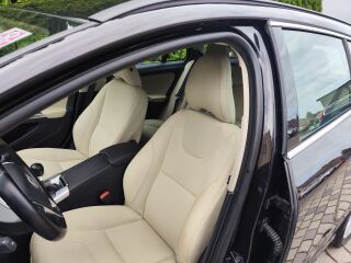 Volvo V60 MOMENTUM 1.6 R4 D2 84kW