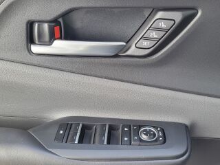 Toyota Prius Premium 112kW