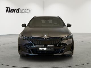 BMW 540 d xDrive Touring M-SportPro pakett 223kW