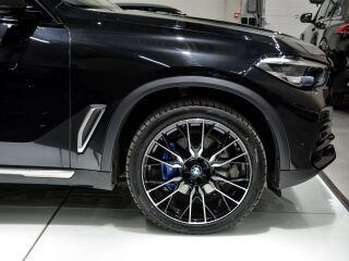 BMW X5 xDrive30d M-Pakett 3.0 210kW