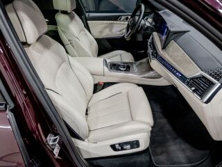 BMW X7 Sky lounge M-paket Individual 3.0 250kW