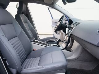 Volvo V50 Momentum Facelift 2.4 D5 132kW