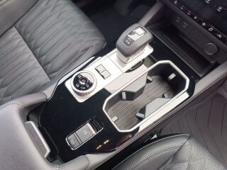 Mitsubishi Outlander Instyle Plus 4WD 2.4 PHEV 225kW