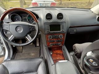 Mercedes-Benz GL 420 4.0 V8 CDI 225кВ