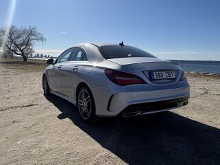 Mercedes-Benz CLA 180 1.6 90kW