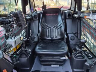 Takeuchi TVL12-V2 81kW