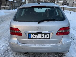 Mercedes-Benz B 180 2.0 80kW