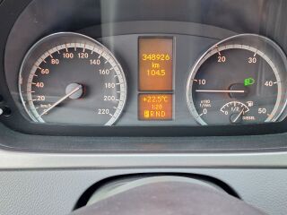 Mercedes-Benz Viano 3.0 150кВ