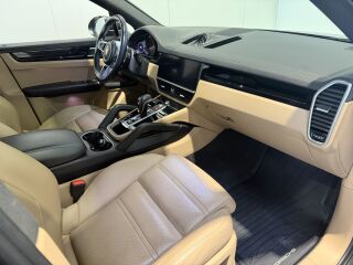 Porsche Cayenne Coupe E-Hybrid SportDesign 340KW 3.0 340kW