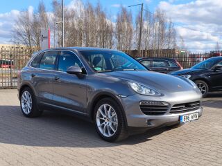 Porsche Cayenne S 4.2 V8 281kW