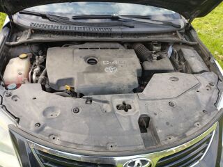Toyota Avensis 2.0 93кВ