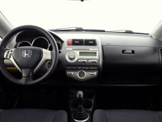 Honda Jazz Facelift 1.3 61kW