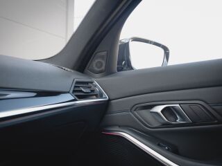 BMW 320 d xDrive MHEV M-Sportpakett 2.0 140kW