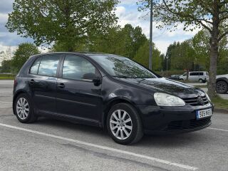 Volkswagen Golf 1.6 75kW