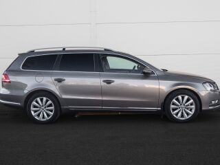 Volkswagen Passat Variant EcoFuel Highline 1.4 R4 TSI 110кВ