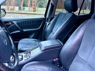 Mercedes-Benz ML 270 Special Edition 2.7 120kW