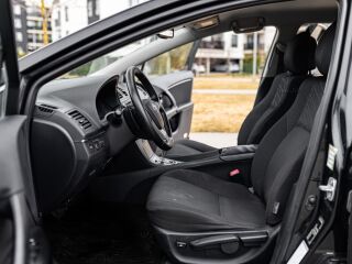 Toyota Avensis 2.2 110кВ