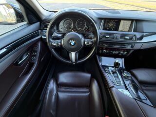 BMW 530 D Touring Luxury Sportpakett EU6 3.0 R6 TDI 190кВ