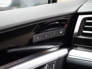 Volkswagen Touareg Elegance PHEV 4-Motion 3.0 280kW