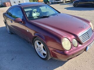 Mercedes-Benz CLK 320 3.2 160кВ