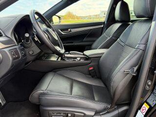 Lexus GS 200t 2.0 180kW