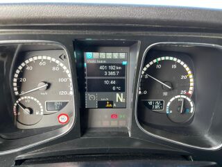 Mercedes-Benz Actros 2542 6x2 310kW
