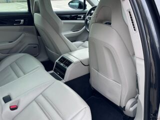 Porsche Panamera Sport Turismo 4 V6 PDK Chrono 2.9 V6 243kW