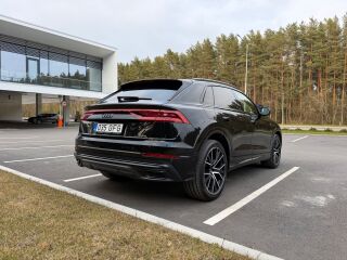 Audi Q8 S-Line 3.0 210kW