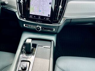Volvo V90 2.0 B4 145kW