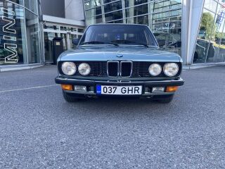 BMW 525 2.5 110кВ