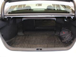 Toyota Camry Luxury Business 2.5 131kW