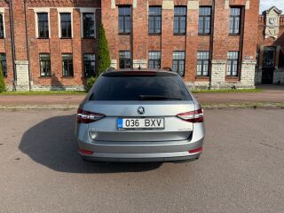 Skoda Superb 1.8 132kW