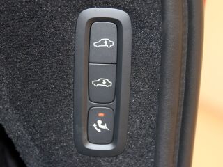 Volvo XC90 AWD ULTRA DARK 7 RECHARGE LUXURY FULL 2.0 T8 Recharge Long Range Plug-In-Hybrid MY25 335kW