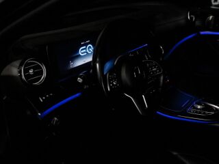 Mercedes-Benz E 300 AMG Designo 2.0 143kW