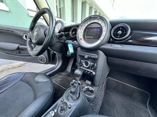 MINI Cooper D 2.0 82kW