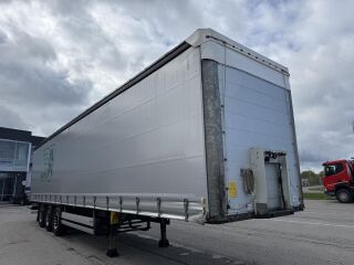 Schmitz Semitrailer Curtainsider Standard