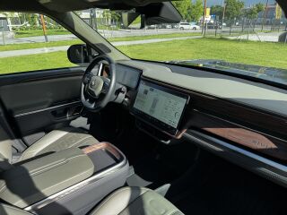Rivian R1T Adventure Package Quad-Motor 623kW