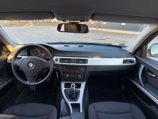 BMW 318 2.0 105kW