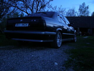 BMW M5 3.6 R6 232кВ