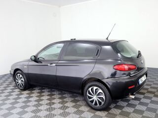 Alfa Romeo 147 Facelift 1.9 JTD 110кВ