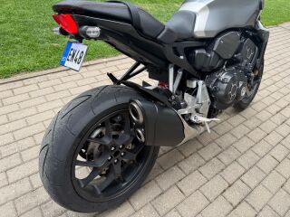 Honda CB 1000 RA 107kW