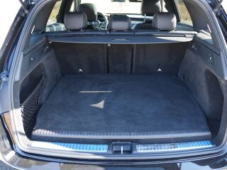 Mercedes-Benz GLC 300 E 2.0 155kW