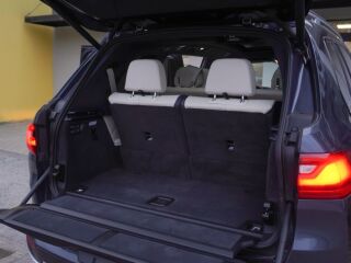 BMW X7 Individual XDrive30D Design Pure Excellence 3.0 195kW