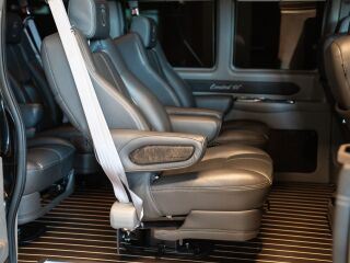 Chevrolet Express Explorer SE Long 6.0 240kW
