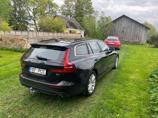 Volvo V60 B4 2.0 145kW